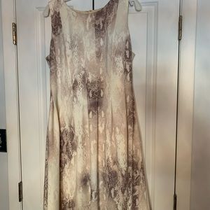 👗 Calvin Klein snakeskin sleeveless dress